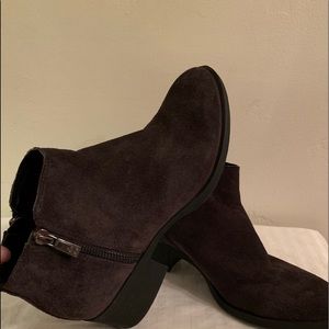 Kenneth Cole suede boots